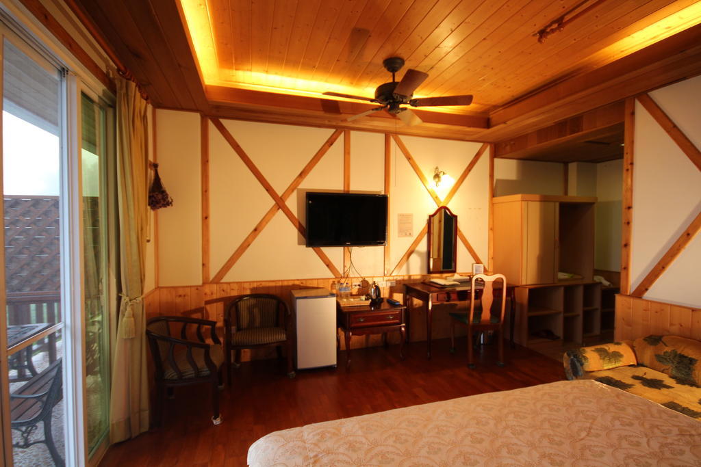 Cingjing Vienna Pleasance Cottage Renai Habitación foto